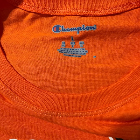 Women’s t-shirt size large - Picture 4 of 6